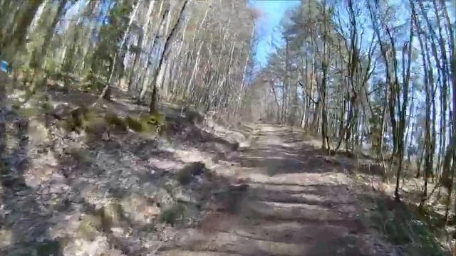 Hezký downhill Hrabeňák, hájenka, Kostelíček, Bludovček, Šumperk смотреть онлайн