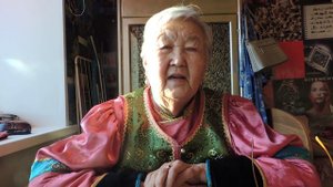 "Хазаар тохомым бэлэсээд байгаарай" Бурятская народная песня
