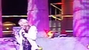 Тина Кароль-Белое небо.Одесса.клуб Итака 7 июля 2009.