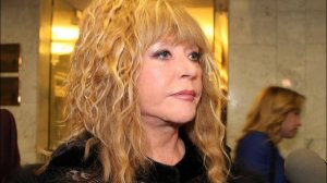 В Госдуме назвали Пугачеву ушлой бабушкой