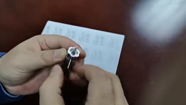 How to adjust cutting plotter blade