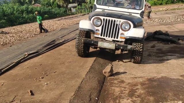 OFF-ROAD Isuzu C221 Diesel Engine on a Jeep Wrangler 1980 "Renegade" pt3 смотреть онлайн
