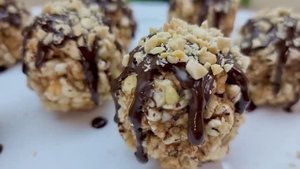 Вкусные воздушные пирожные-шарики с орехами к чаю и не только_ простые идеи десертов без выпечки.