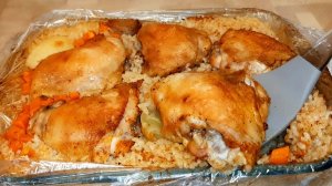 Курицу с рисом кладу в рукав, и в духовку. Вкуснее чем ПЛОВ