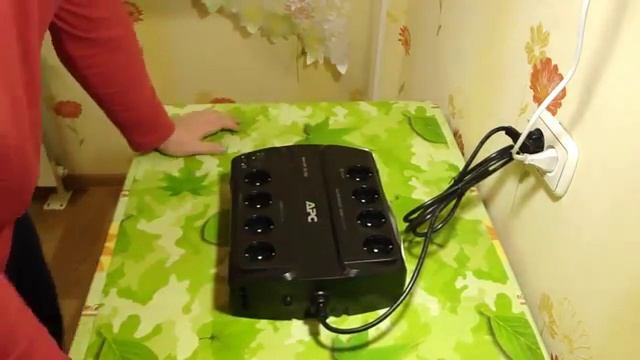 Источник бесперебойного питания (ИБП) APC BE700G RS обзор смотреть онлайн