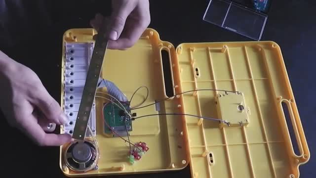 Ремонт и восстановление детского пианино. Мое первое видео для Интернета.
