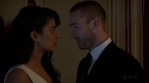 Forced kiss Priyanka chopra Quantico.