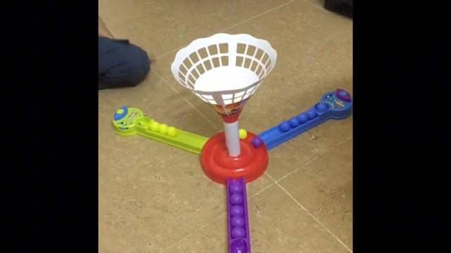 Brice TV Toy Review Funny Game Ball Shoot Activate смотреть онлайн