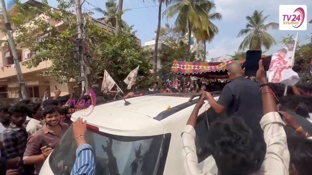 Janasenani Pawan Kalyan Reached Thota Sitharamalaxmis House At Bhimavaram   TV 24 Studio