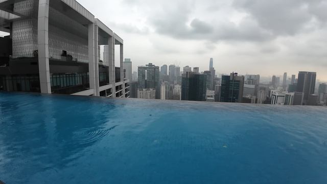 Malaysia, Kuala-Lumpur, Platinum KLCC, бассейн 51 этаж день, г. Куала-Лумпур, Малайзия 15 фев.