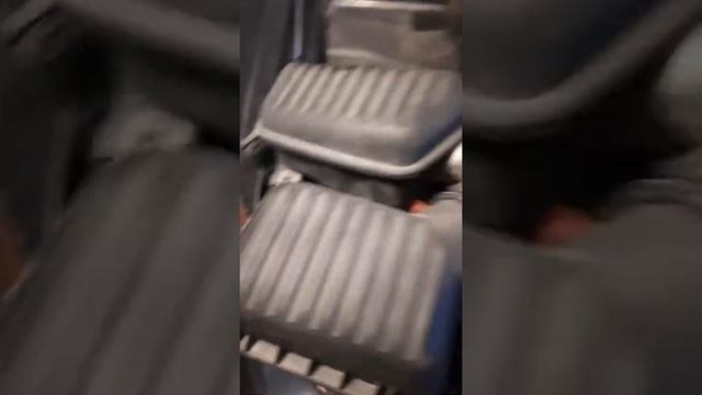 Chrysler Intrepid Battery Location And Removal смотреть онлайн