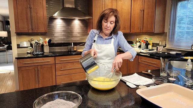 Crackly Chocolate Mud Cake with Chef Gail Sokol смотреть онлайн