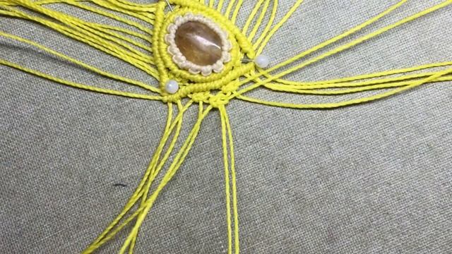 DIY-Manipura-Solar-Plexus Chakra Symbol with Citrine / macrame tutorial