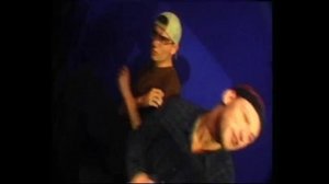 Быстрая походка 🏃 и взгляд безумный 😵