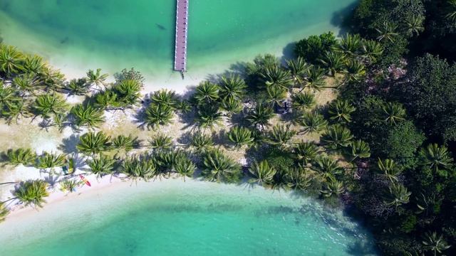 We found one of the best beaches in Thailand 🏝️(East coast - Koh Chang) Koh Ngam Island is PARADISE смотреть онлайн