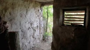 Восстановил заброшенную землянку