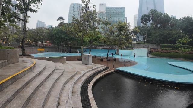 Malaysia, Kuala-Lumpur, KLCC парк - Башни Петронас 15 февраля. г. Куала-Лумпур, Малайзия