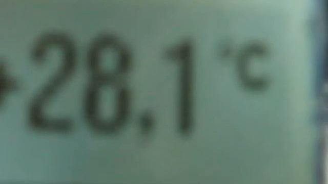 Digital Thermometer with Nokia 3310 GLCD смотреть онлайн