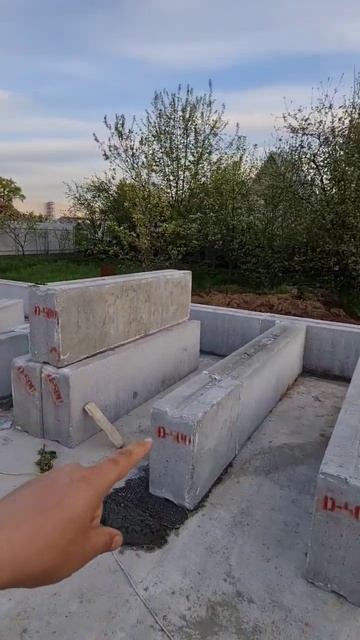 Подольск. Кладка стен из тёплого бетона смотреть онлайн