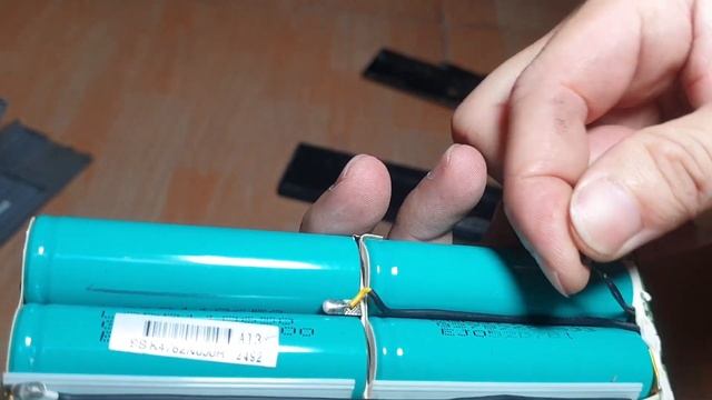 Lấy được gì trong viên Pin Laptop cũ bỏ đi ? смотреть онлайн