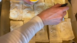 Домашние слойки из яблочного варенья ч2