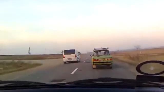 Супер запорожец из Молдовы смотреть онлайн