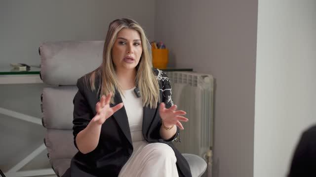 ЕСЛИ НЕ ХОТИТЕ ,ЧТОБЫ ВАШИ ДЕТИ ПРЫГАЛИ С КРЫШ