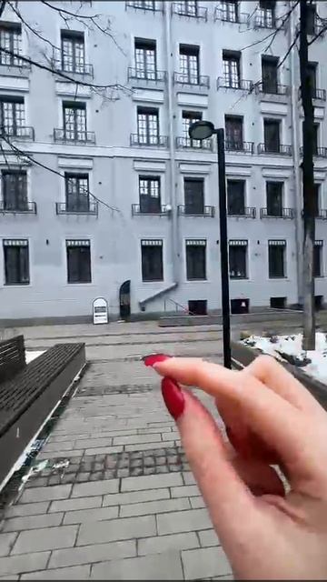 Подходите поближе и посмотрите на современный апарт-отель UNO! смотреть онлайн