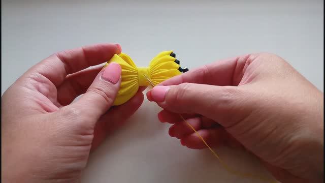 Школьные бантики из репсовой ленты! бантики на каждый день!