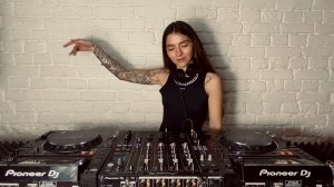 Dj Lyuba Tven - Indie Dance mix