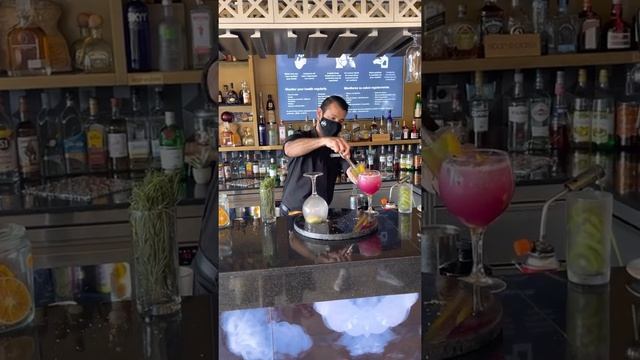 Signature cocktails at #planethollywood #costarica смотреть онлайн