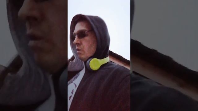 Вечерний влог по саду, для друзей. В потемках. смотреть онлайн