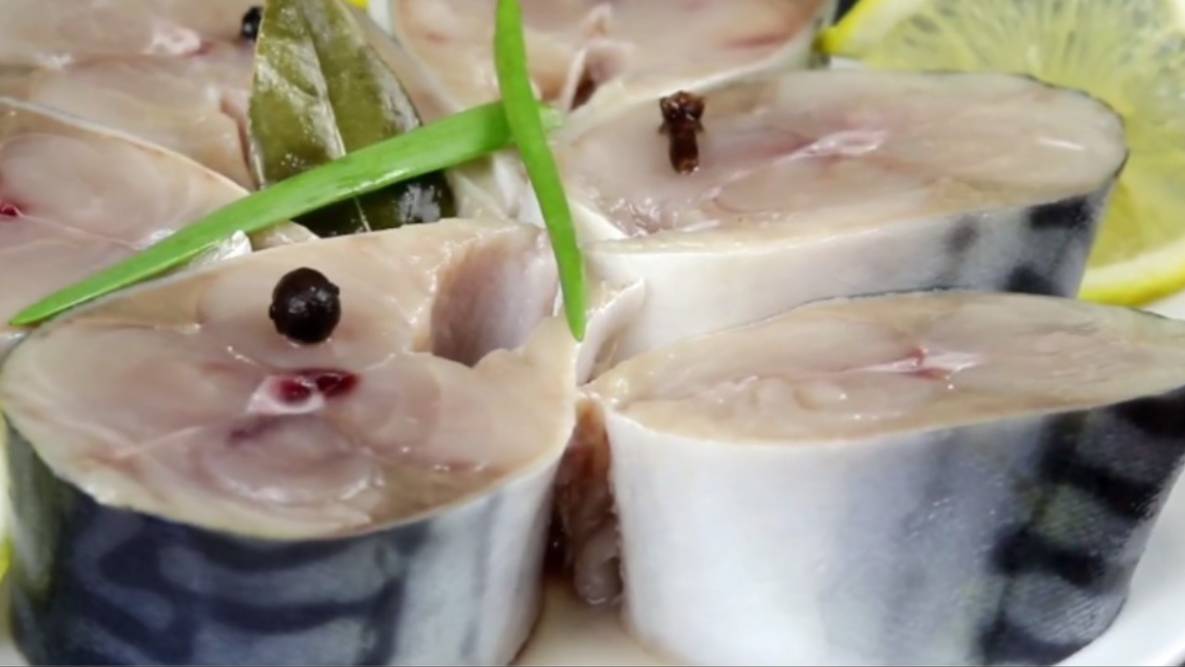 Маринованная скумбрия