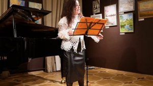 Александра Конева исполняет монооперу "Гадкий утёнок" Прокофьева. Фортепиано — Ева Жукова