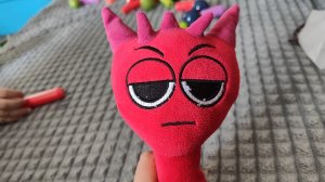 играем в спрунки, мягкая игрушка красный спрунки для детей, игра в спрунки