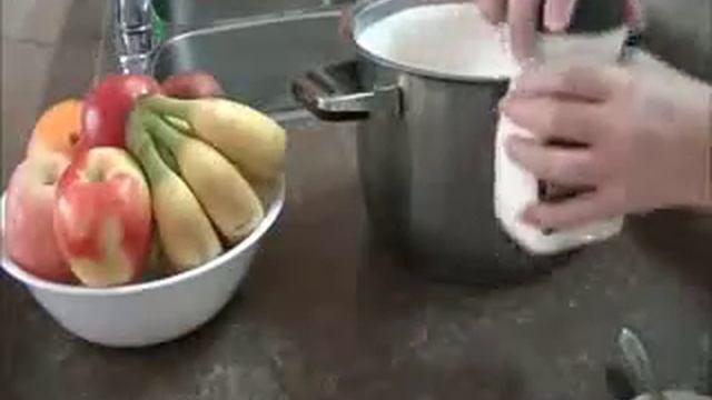 КАК ПРИГОТОВИТЬ ТВОРОГ В ДОМАШНИХ УСЛОВИЯХ смотреть онлайн