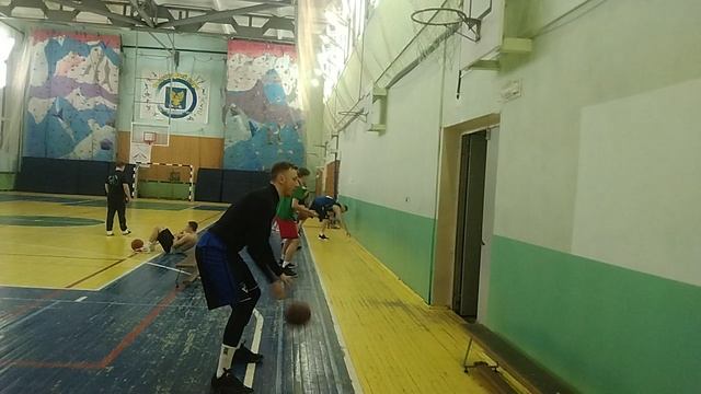 Упражнение на улучшение дриблинга с теннисным мячом Aleksandr00