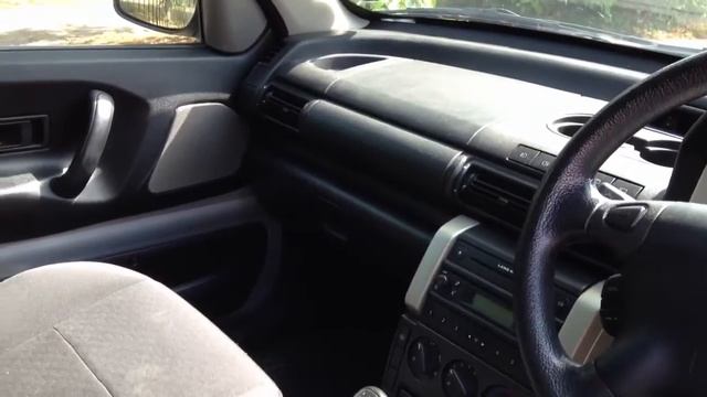 Land Rover Freelander 2.0 Td4 Aventurer offered by Fairway Trading. смотреть онлайн