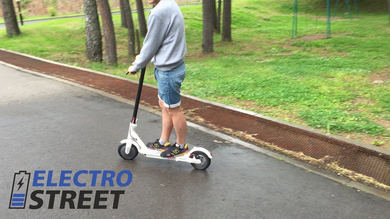 Электросамокат Xiaomi Mijia против гироскутера Kiwano: обзор от Electrostreet.ru
