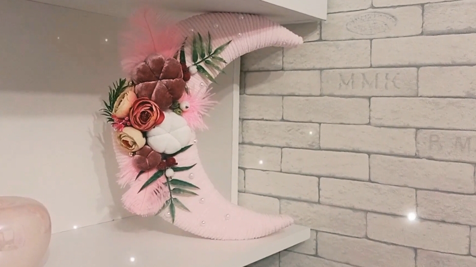 Как делать интерьерный месяц для детской комнаты своими руками.