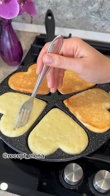 Сегодня я поделюсь с вами рецептом той самой вкуснейшей РИСОВОЙ КАШИ как в детстве и сырных лепешек