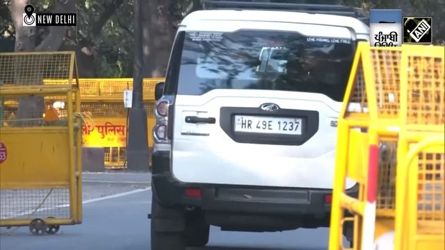 Will abide by the bungalow eviction notice, says Rahul Gandhi; leaves residence with sister Priyank смотреть онлайн