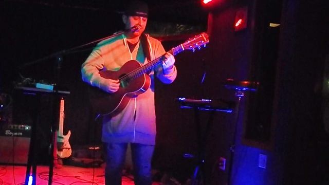 eugene gallagher - 12017 - cafe nine - live electro-acoustic