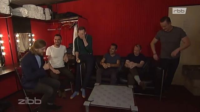 BLISS | "Mannschaft"-Premiere im Tipi am Kanzleramt Berlin - rbb-Reportage смотреть онлайн