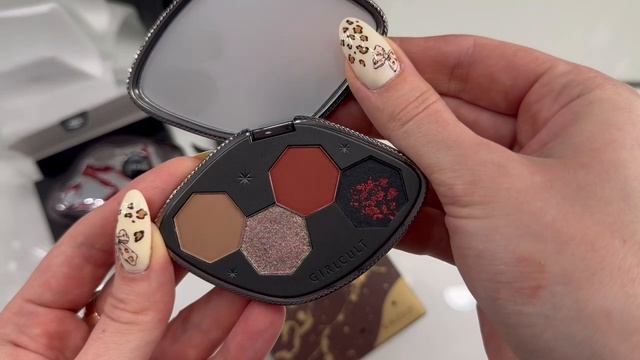 Палетки китайского бренда Girlcult Swatches&Viewers MakeUp