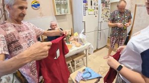Едем в ГОСТИ) ДОЛГОЖДАННАЯ встреча с РОДНЫМИ! Обменялись ПОДАРКАМИ и впечатлениями) Семейный Влог