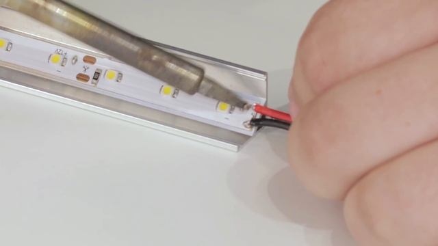 Как паять светодиодную ленту. Главные правила монтажа светодиодной ленты | SWG смотреть онлайн