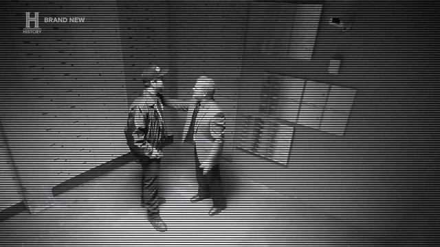 Величайшие ограбления в истории с Пирсом Броснаном 1 серия (документальный сериал, 2023)