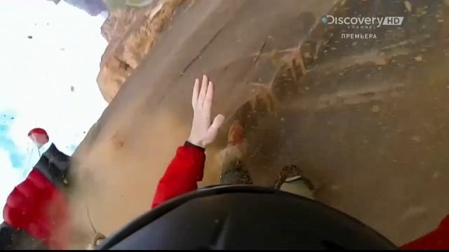 Хаос в действии: кадры очевидцев 3 серия (документальный сериал, 2015)