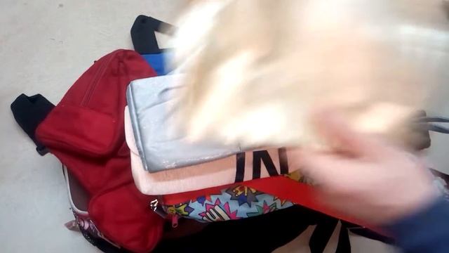 Сумки. Англия. Арт 1132. вес 25кг. цена 230р/кг смотреть онлайн